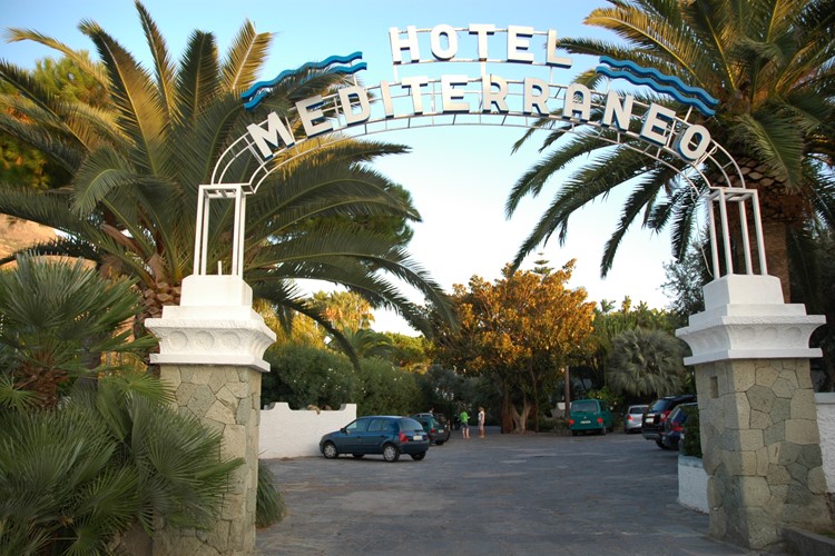 ostrov ISCHIA, Itálie - hotelový komplex MEDITERRANEO  